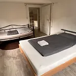 Haus Mit Terrasse&garten